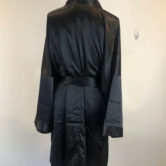Adore me Romina Kimono robe - Picture 4 of 6